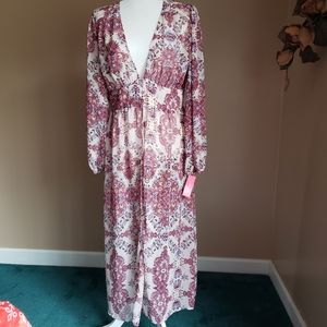Beautiful Sheer Lightweight Robe Swimsuit Coverup